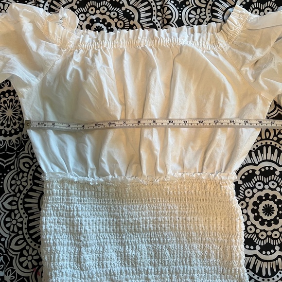 Gianni bini Smocked Dress - Picture 5 of 5